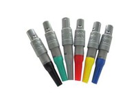 Conector recte amb alleugeriment